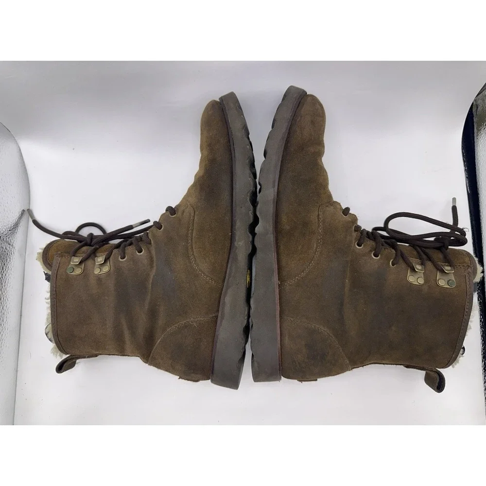UGG Australia Hannen Suede Boots Mens Size 12 Brown Shearling Vibram 1003623